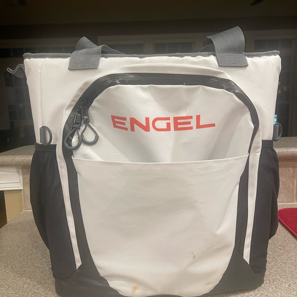 Engel White and Black Insulated Bag